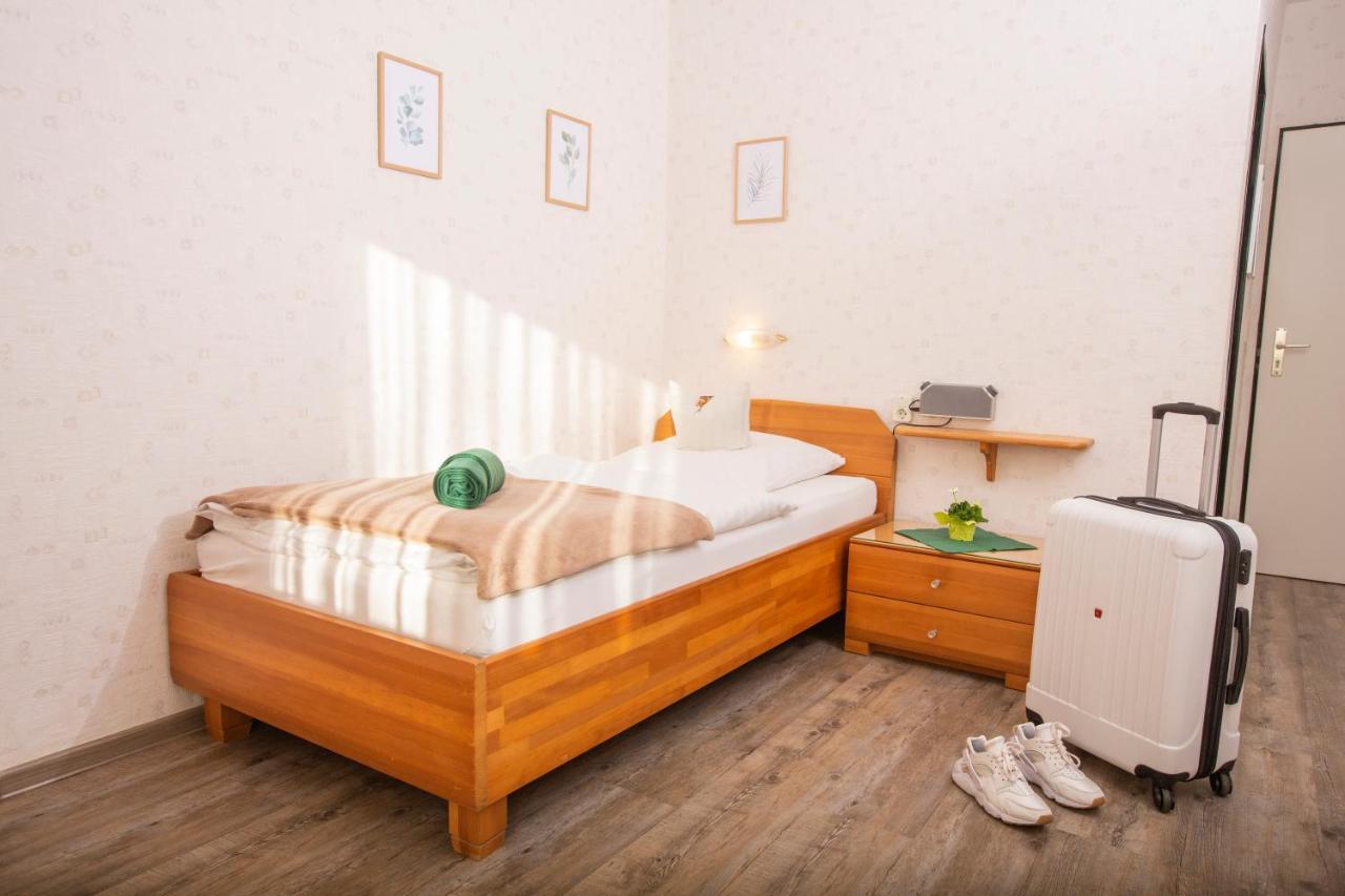 Hotel-Pension Haus Holtdirk Lippstadt Luaran gambar