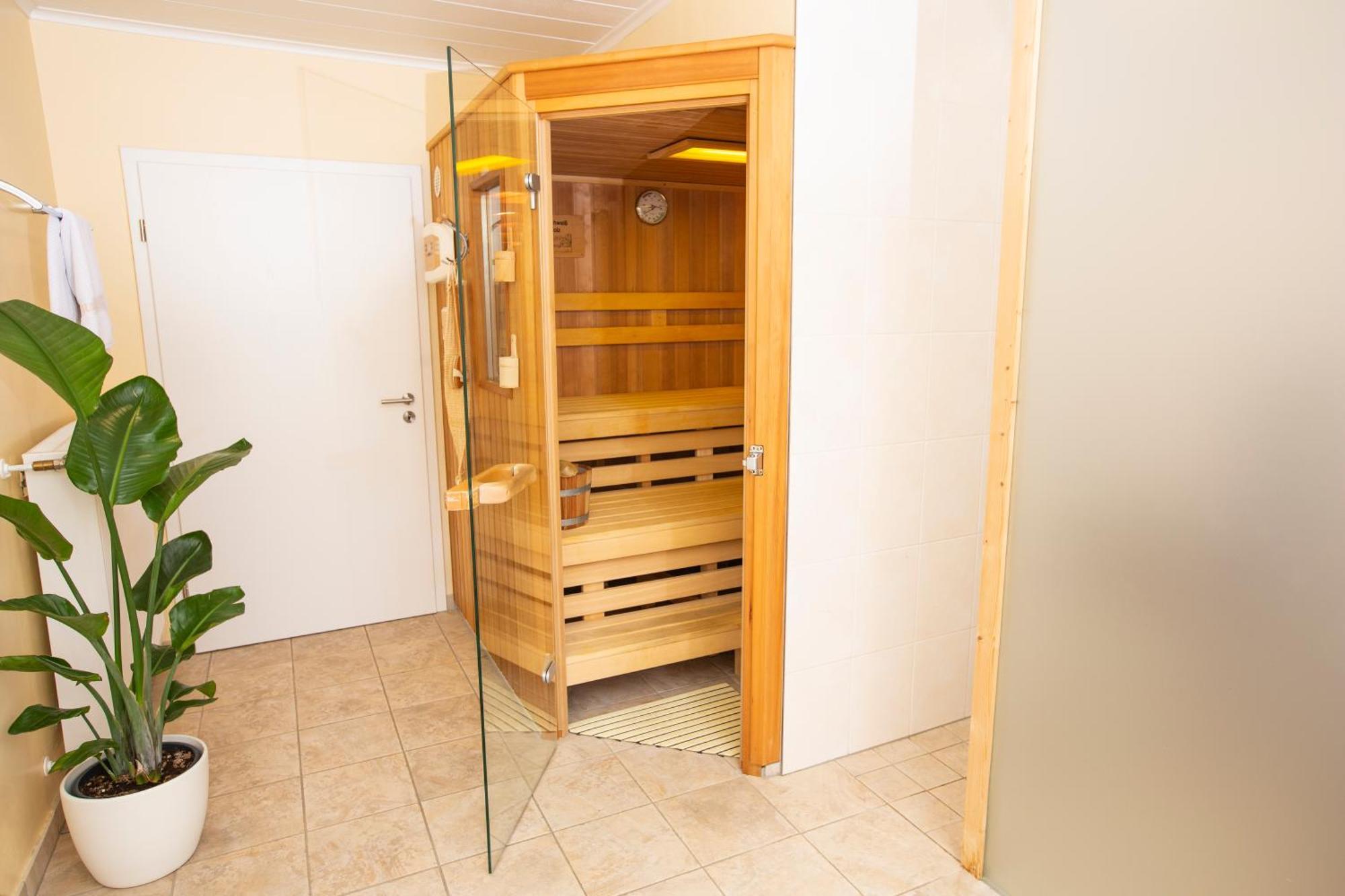 Hotel-Pension Haus Holtdirk Lippstadt Luaran gambar